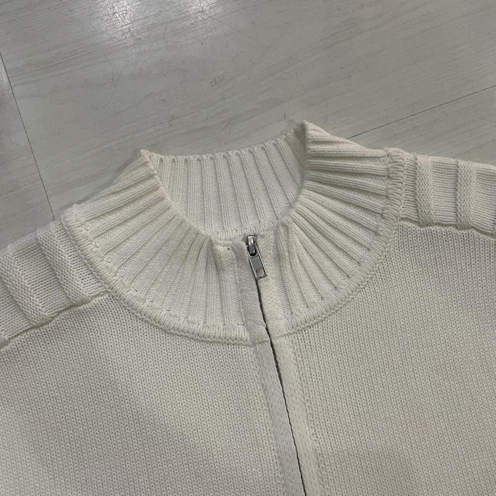 Yardsale - Faldo Knitted Full-Zip (White) – photo 4